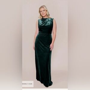 Revelry Diana Velvet Green Dress Size10